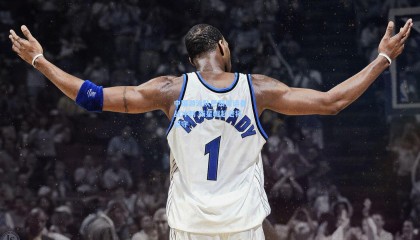 中国游泳队巴黎奥运备战冲刺 新星崛起老将坚守