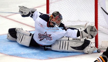 短跑新星闪耀全国锦标赛，破纪录夺冠引关注